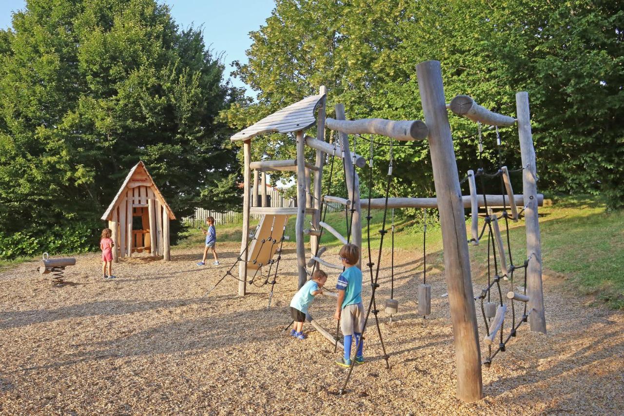 Huttopia Royat Exterior photo